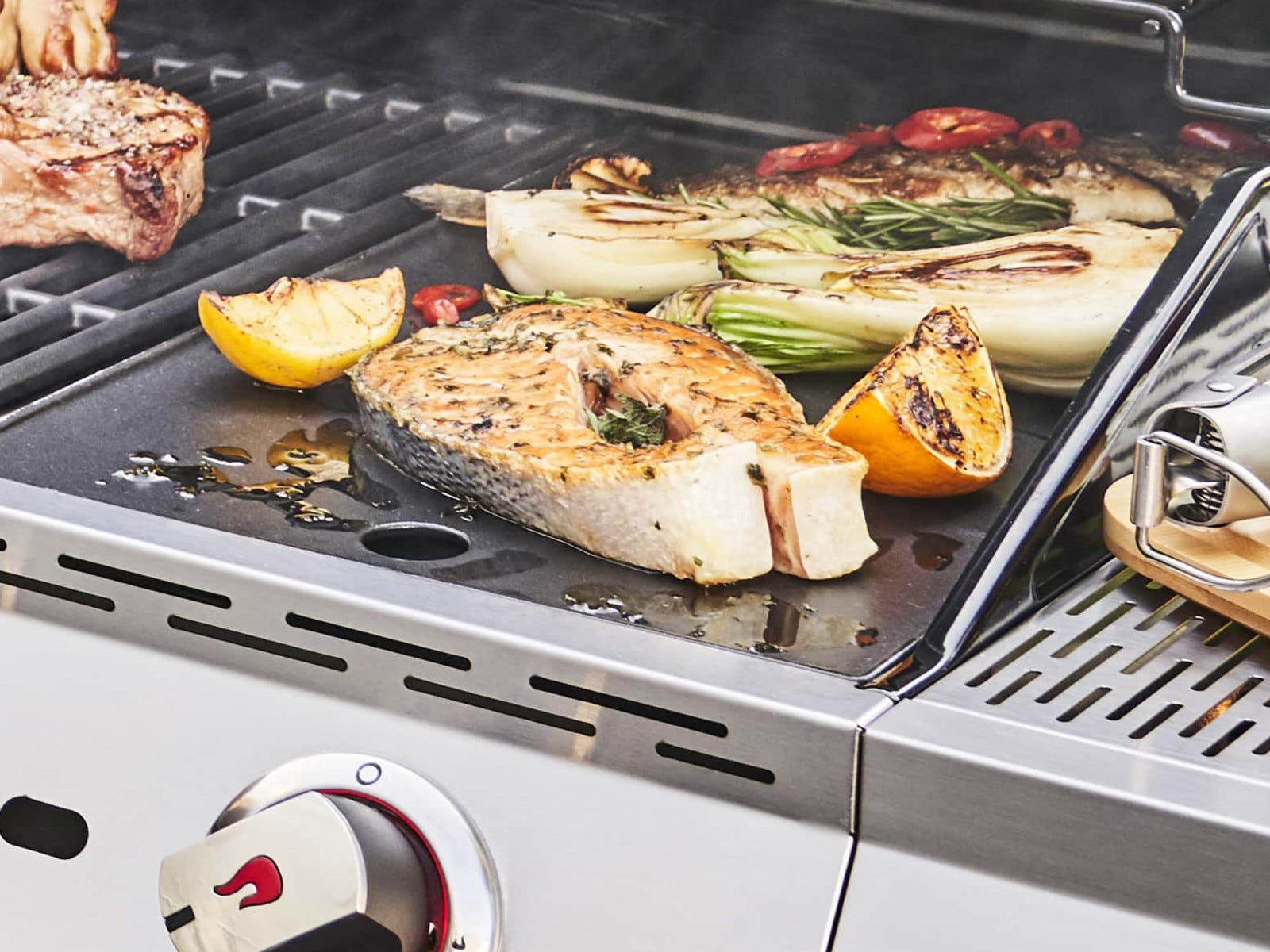 Performance PRO TRU Infrared Series 4 Burner Gas Grill Char Broil Char Broil